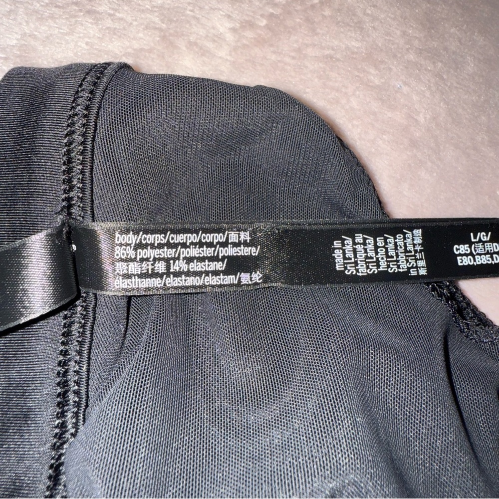 Victorias secret sport bra L - Picture 7 of 7